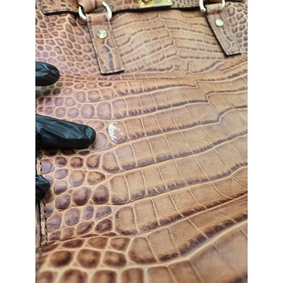 Michael‎ Kors Crocodile Embossed Leather Tote Shoulder Bag Brown Gold Lock Key - Picture 5 of 12